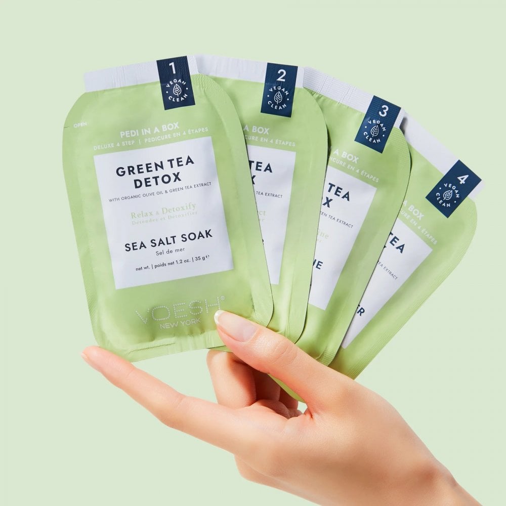 VOESH Pedi In A Box Deluxe 4 Step - Green Tea Detox