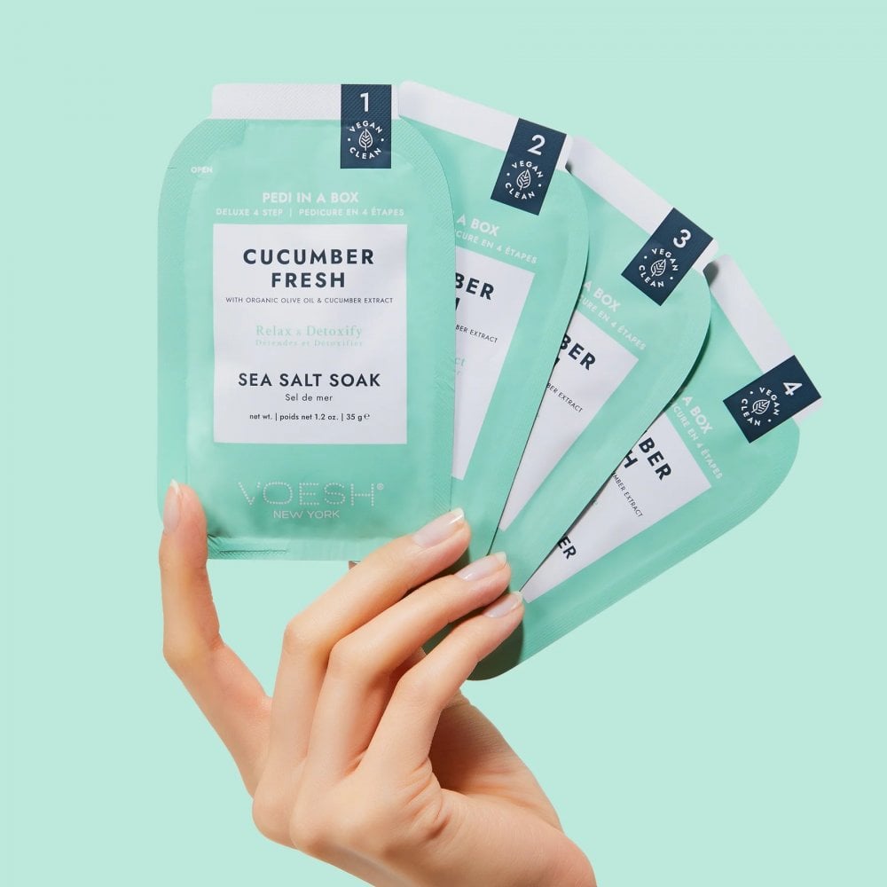 VOESH Pedi In A Box Deluxe 4 Step - Cucumber Fresh