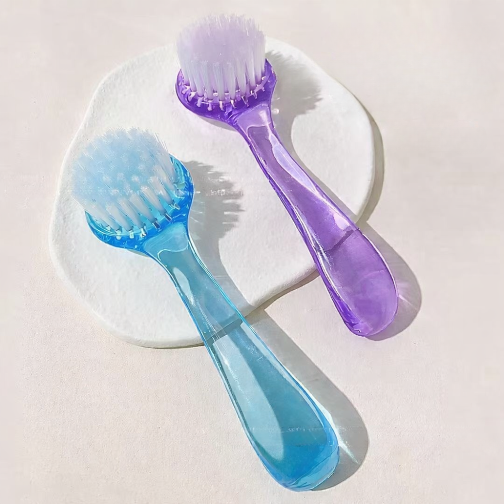 Manicure Brush w/ Handle - Round