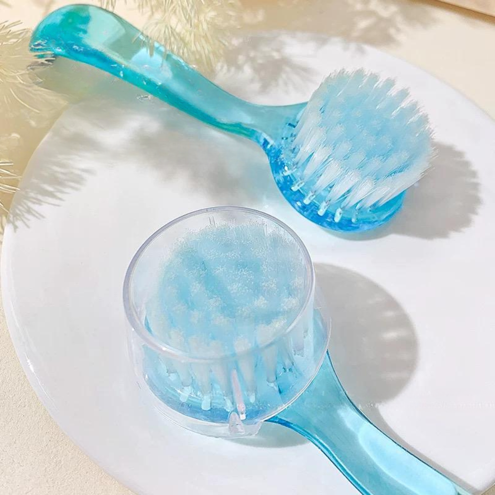 Manicure Brush w/ Handle - Round